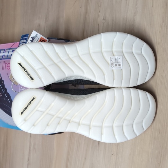 Sketchers Lite Foam Air Cooled Memory Foam - Picture 5 of 5